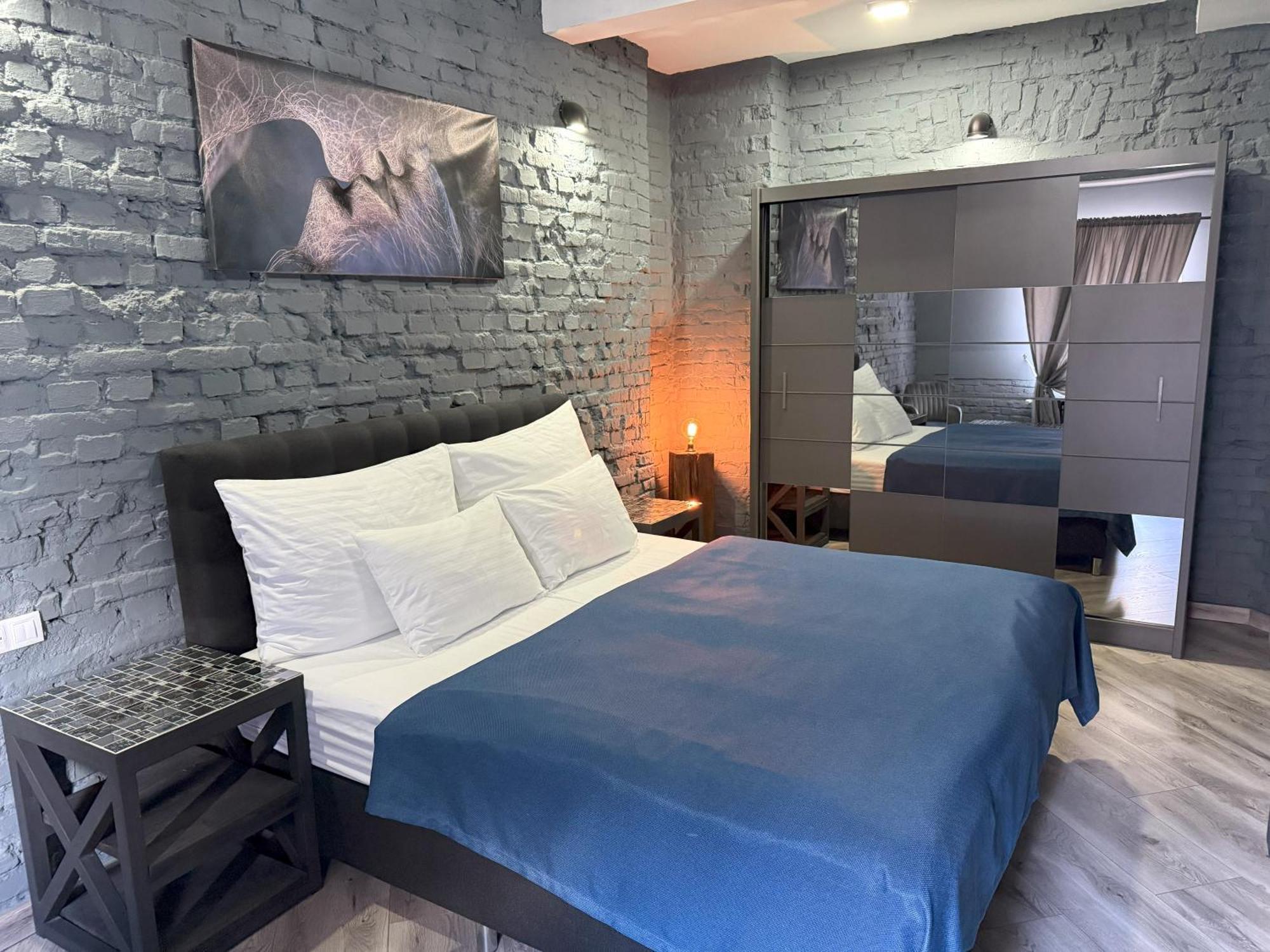 Residence Iron Cube Karlovy Vary Esterno foto